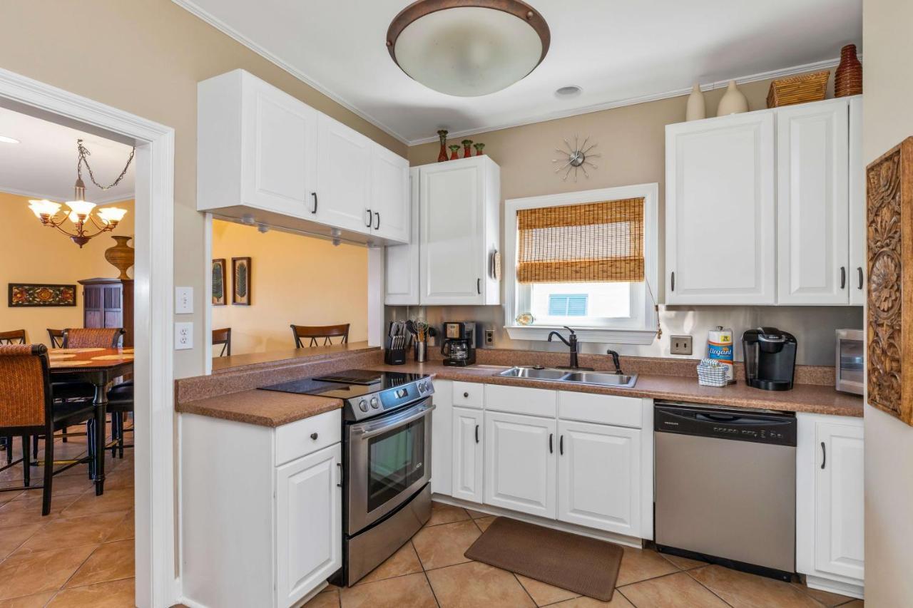 Pelican Pass By Albvr - Great Home On Little Lagoon And Just Steps To The Beach Gulf Shores Exterior photo